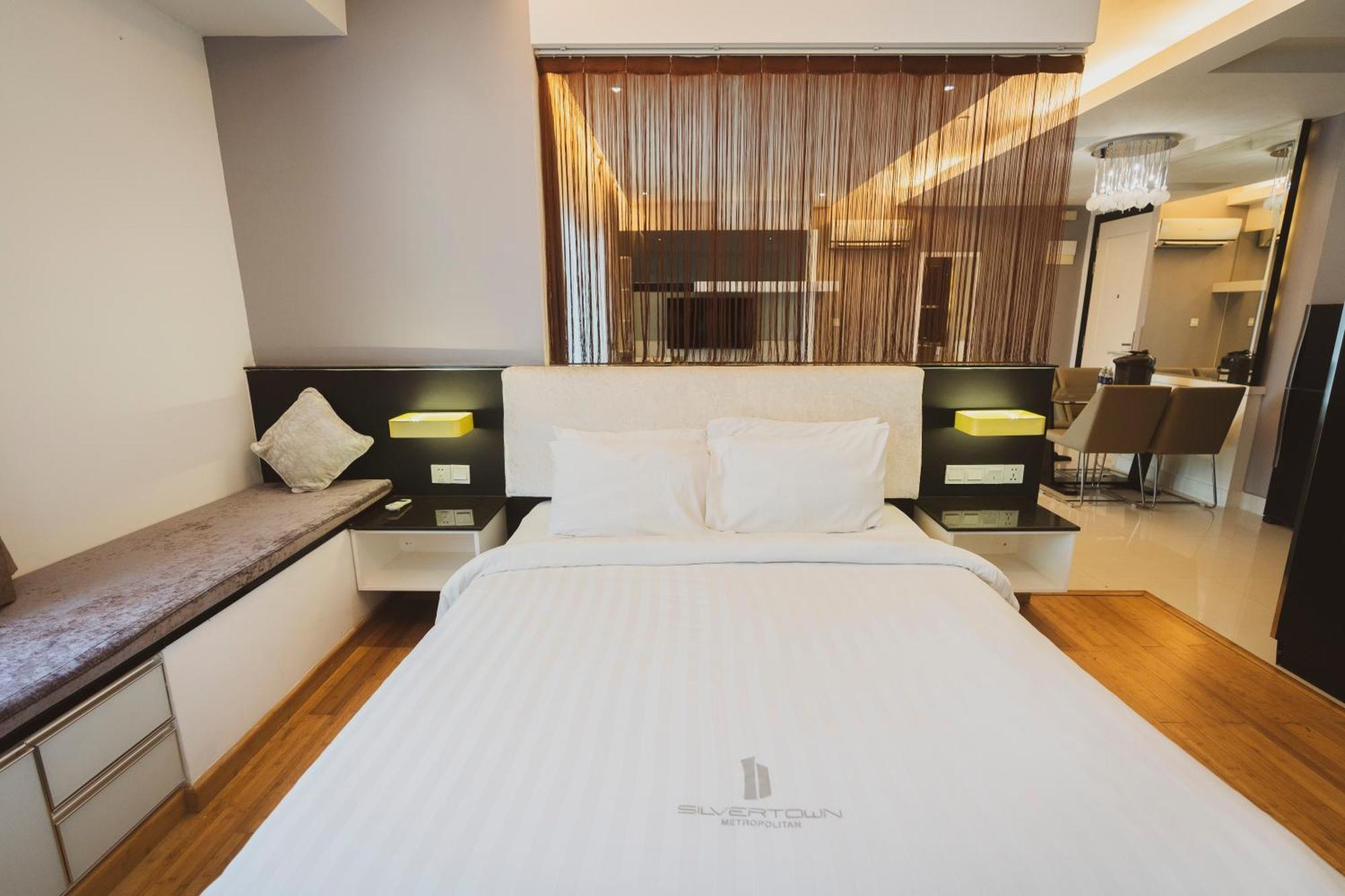 Naki Suites @ Silvertown Phnom Penh Exterior foto